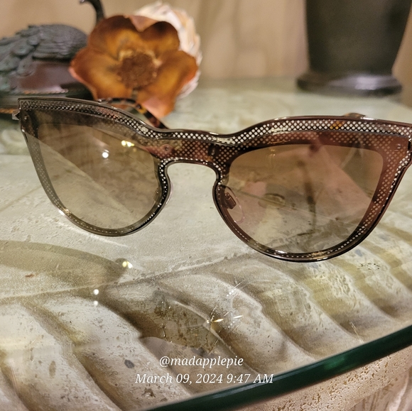 Valentino Women's VA2018 Fashion Cat Eye Sunglasses Metal Mesh Luxury Summer #55 - Picture 8 of 17